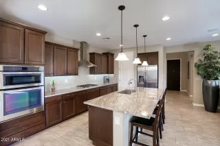 Photo #3: 6196386 Listing 