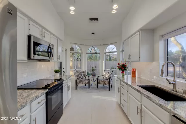 MLS: 6196406 Condo For Sale