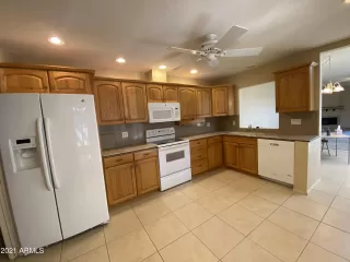 Photo #2: 6196440 Listing