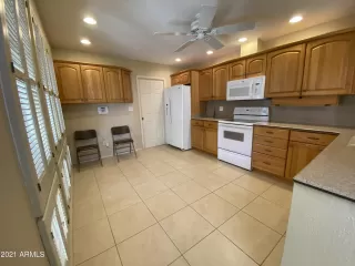 Photo #3: 6196440 Listing