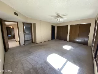 Photo #6: 6196440 Listing