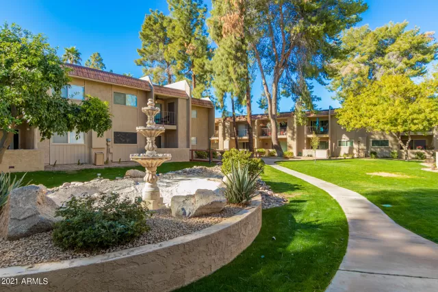 MLS: 6196448 Condo For Sale