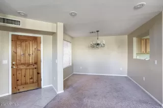 Photo #2: 6196534 Listing 