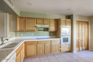 Photo #3: 6196534 Listing 