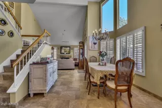 Photo #3: 6196615 Listing