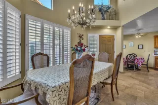 Photo #4: 6196615 Listing