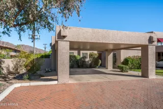 Photo #2: 6196721 Listing