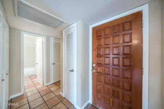 Photo #4: 6196721 Listing