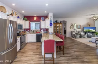 Photo #6: 6196742 Listing 