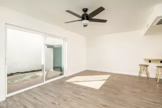 Photo #3: 6196908 Listing