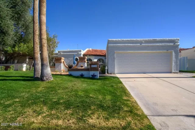 MLS: 6196930 Condo For Sale