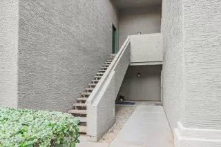 Photo #2: 6197061 Listing