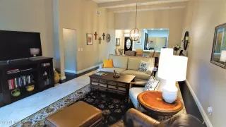 Photo #6: 6197087 Listing 