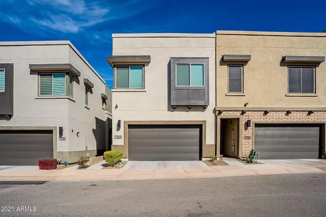 MLS: 6197111 Condo For Sale