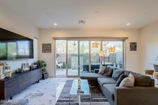 Photo #3: 6197111 Listing