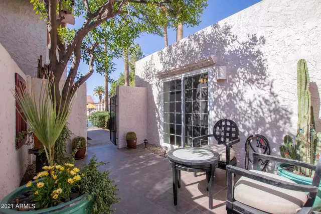 MLS: 6197161 Condo For Sale