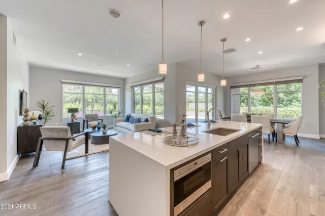 MLS: 6197174 Condo For Sale