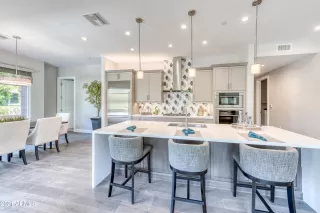 Photo #5: 6197174 Listing 