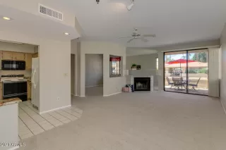 Photo #5: 6197246 Listing