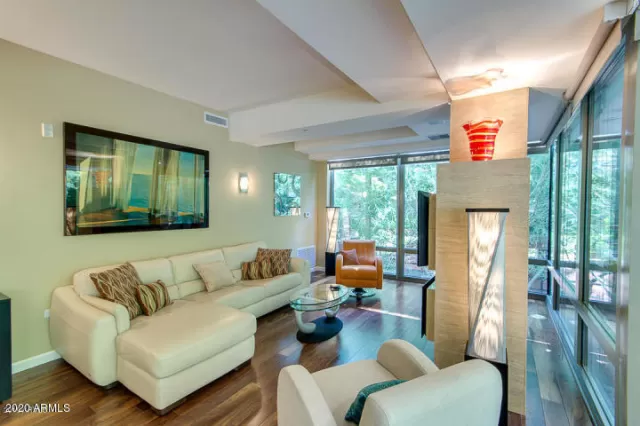 MLS: 6197308 Condo For Sale