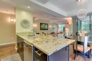 Photo #5: 6197308 Listing 