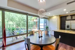 Photo #6: 6197308 Listing 