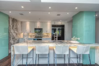 Photo #5: 6197403 Listing