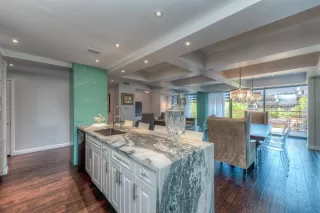 Photo #6: 6197403 Listing