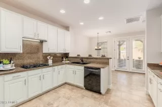 Photo #1: 6197668 Listing 