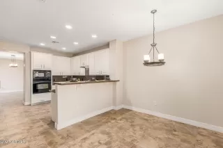 Photo #5: 6197668 Listing 