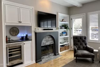 Photo #2: 6197677 Listing