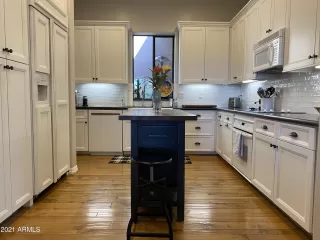 Photo #4: 6197677 Listing