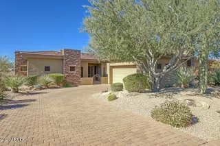 Photo #3: 6197708 Listing