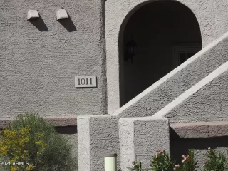 Photo #2: 6197885 Listing 