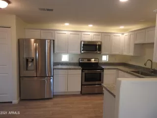 Photo #4: 6197885 Listing 