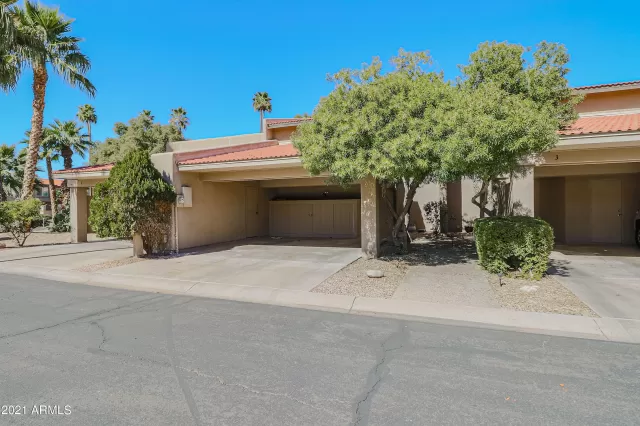 MLS: 6197972 Condo For Sale