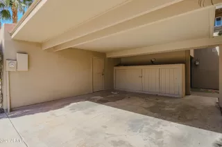 Photo #2: 6197972 Listing