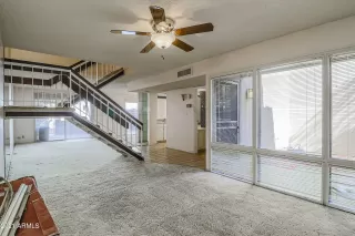 Photo #5: 6197972 Listing