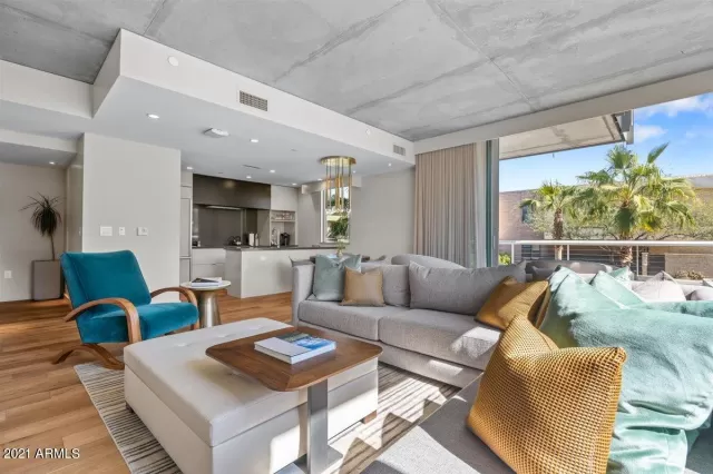 MLS: 6197984 Condo For Sale