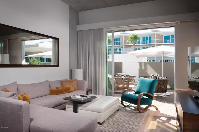 MLS: 6197986 Condo For Sale