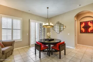 Photo #4: 6197991 Listing