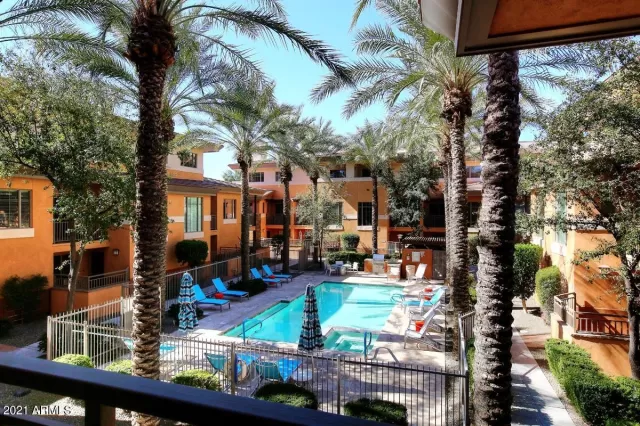 MLS: 6198019 Condo For Sale