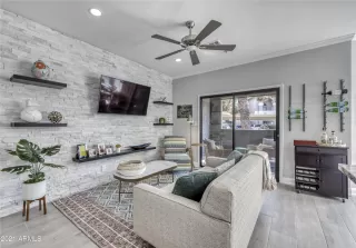 Photo #2: 6198474 Listing