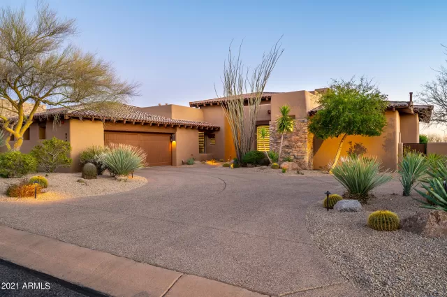 MLS: 6198521 Condo For Sale