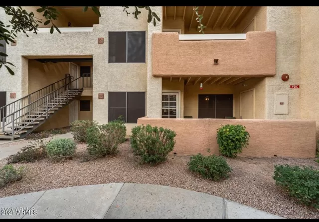 MLS: 6198547 Condo For Sale