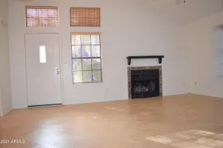 Photo #3: 6198702 Listing