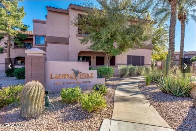 MLS: 6198780 Condo For Sale