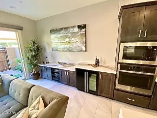 Photo #2: 6198854 Listing 