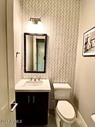 Photo #4: 6198854 Listing 