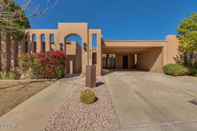 MLS: 6198860 Condo For Sale